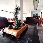 Hotel Jurki Dom